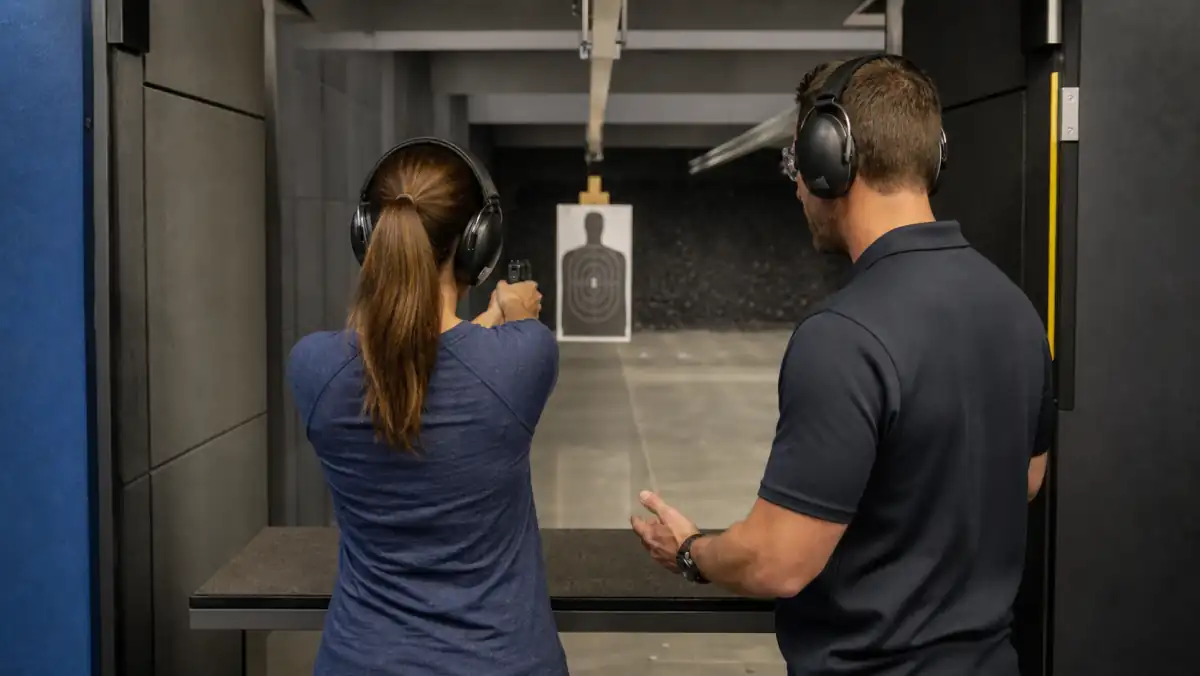 Indoor shooting range Michigan lane at Range 313